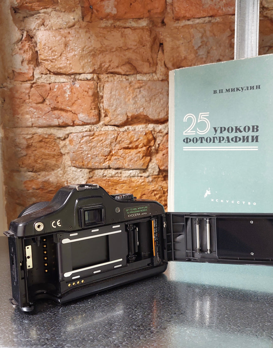 Yashica 109 MP пленочный зеркальный фотоаппарат