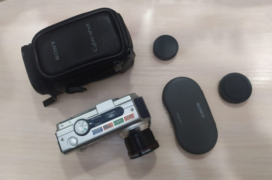 Sony Cyber-shot DSC-P50 цифровой фотоаппарат