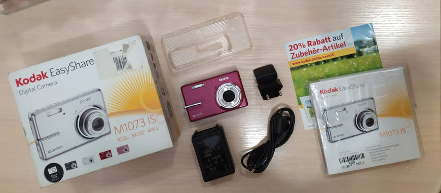 Kodak M1073 IS красный цифровой фотоаппарат