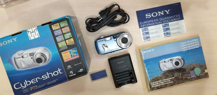 Sony Cyber-shot DSC-P73 голубой цифровой фотоаппарат