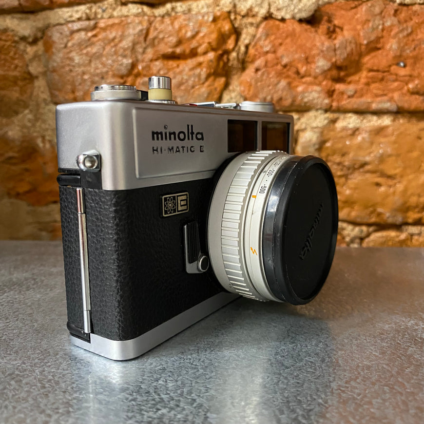 Minolta HI-MATIC E пленочный фотоаппарат дальномерный
