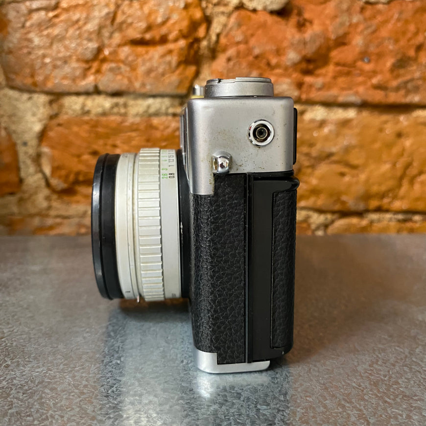 Minolta HI-MATIC E пленочный фотоаппарат дальномерный