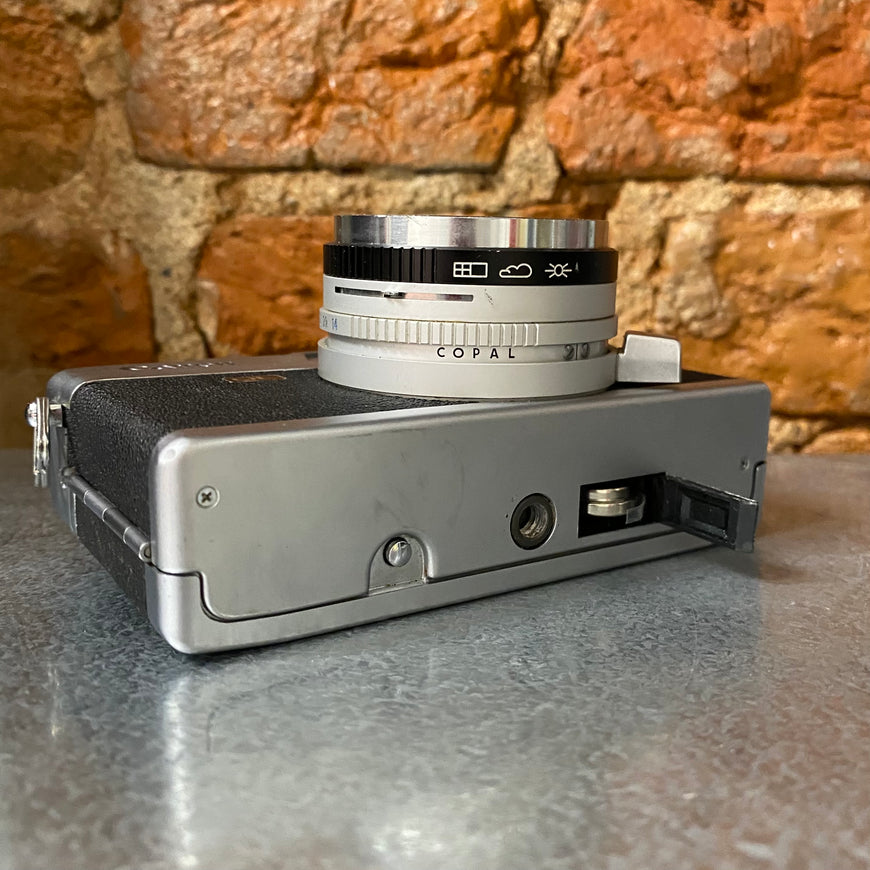Canon Canonet QL17 пленочный фотоаппарат