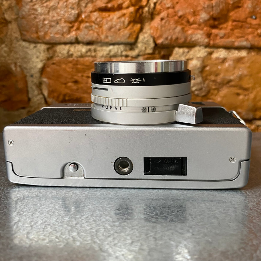 Canon Canonet QL17 пленочный фотоаппарат