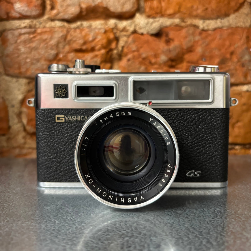 Yashica Electro 35GS + адаптер пленочный фотоаппарат