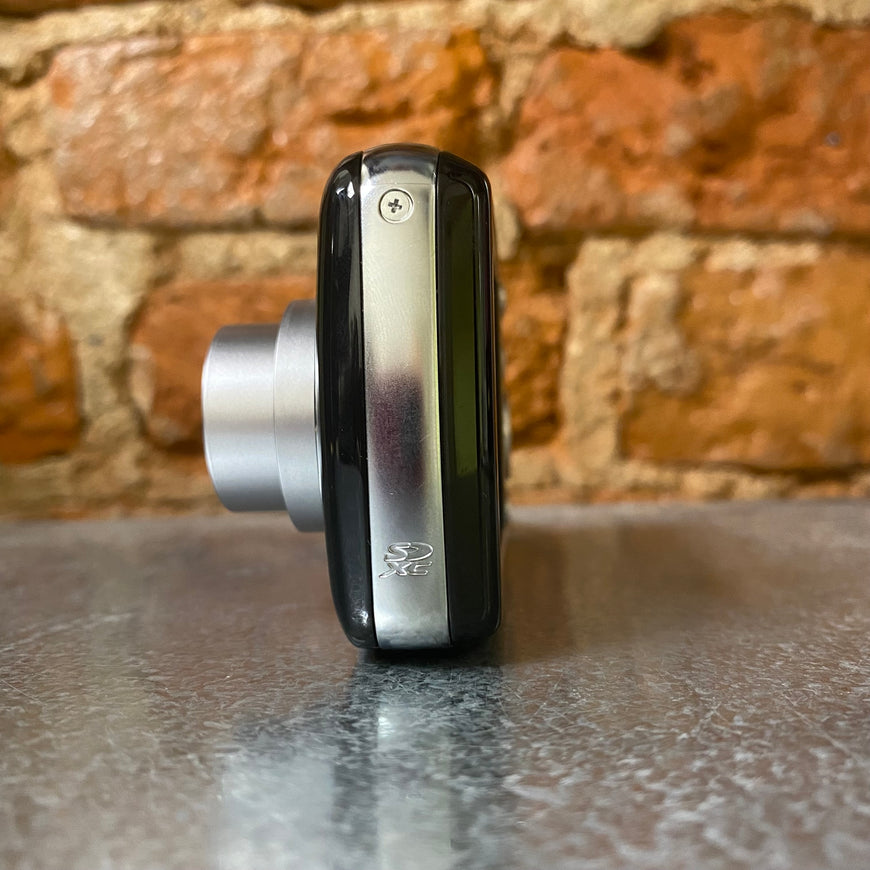 Panasonic Lumix DMC-S3 черный цифровой фотоапппарат