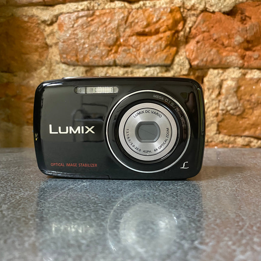 Panasonic Lumix DMC-S3 черный цифровой фотоапппарат