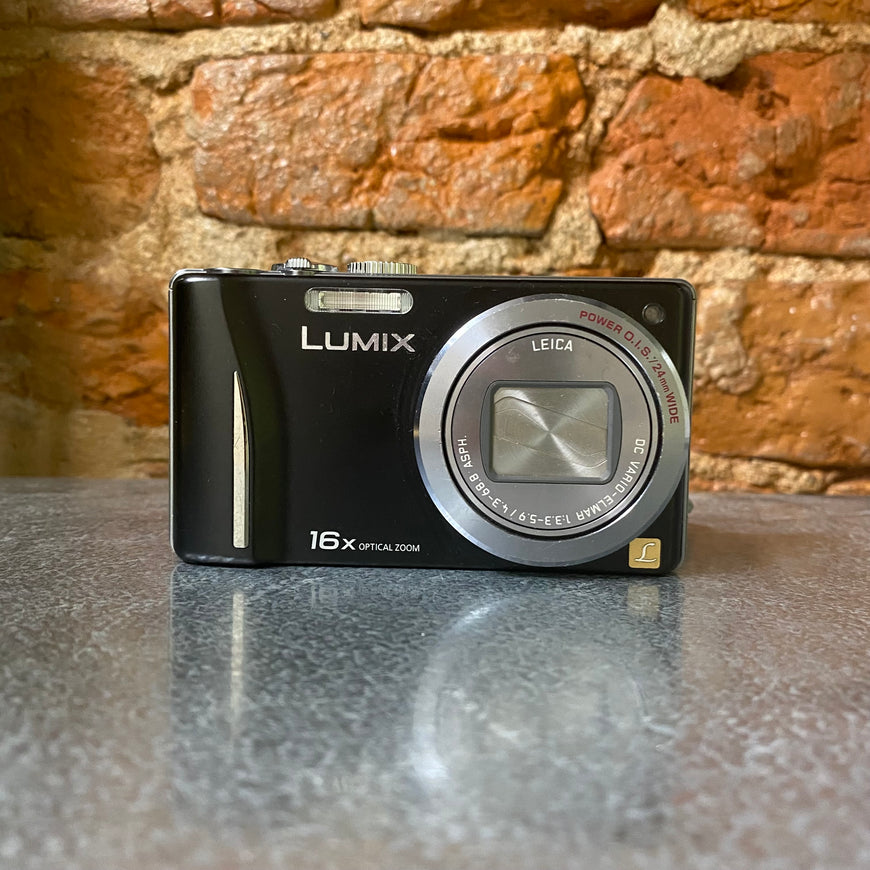 Panasonic Lumix DMC-TZ18 черный цифровой фотоаппарат
