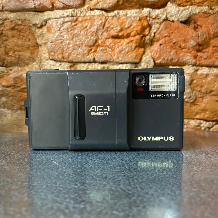 Olympus AF-1 Quartzdate пленочный фотоаппарат