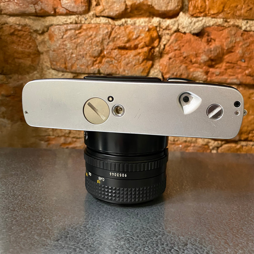 Minolta XG-E MD 50mm 1.7 зеркальный пленочный фотоаппарат