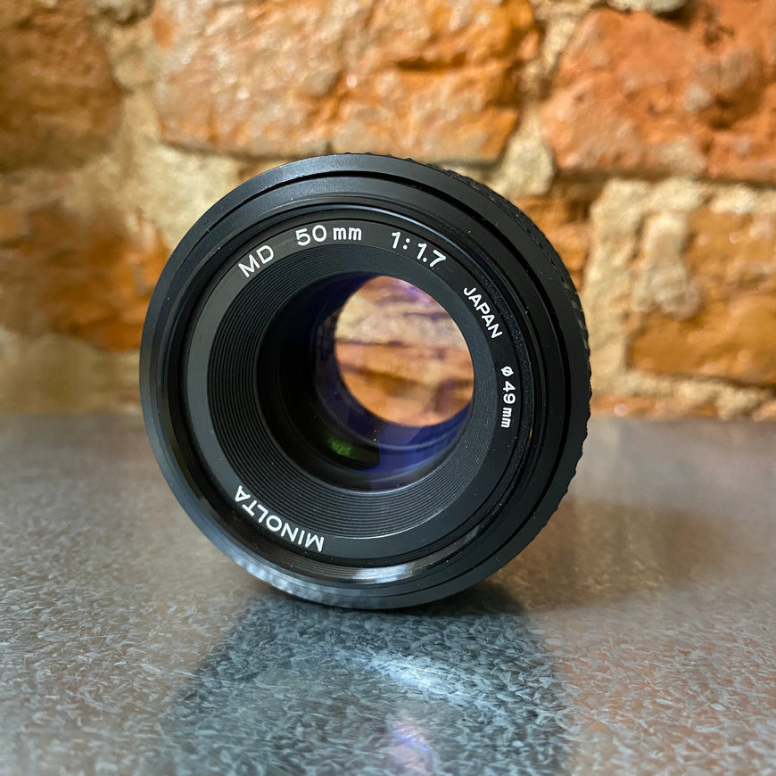 Minolta XG-E MD 50mm 1.7 зеркальный пленочный фотоаппарат