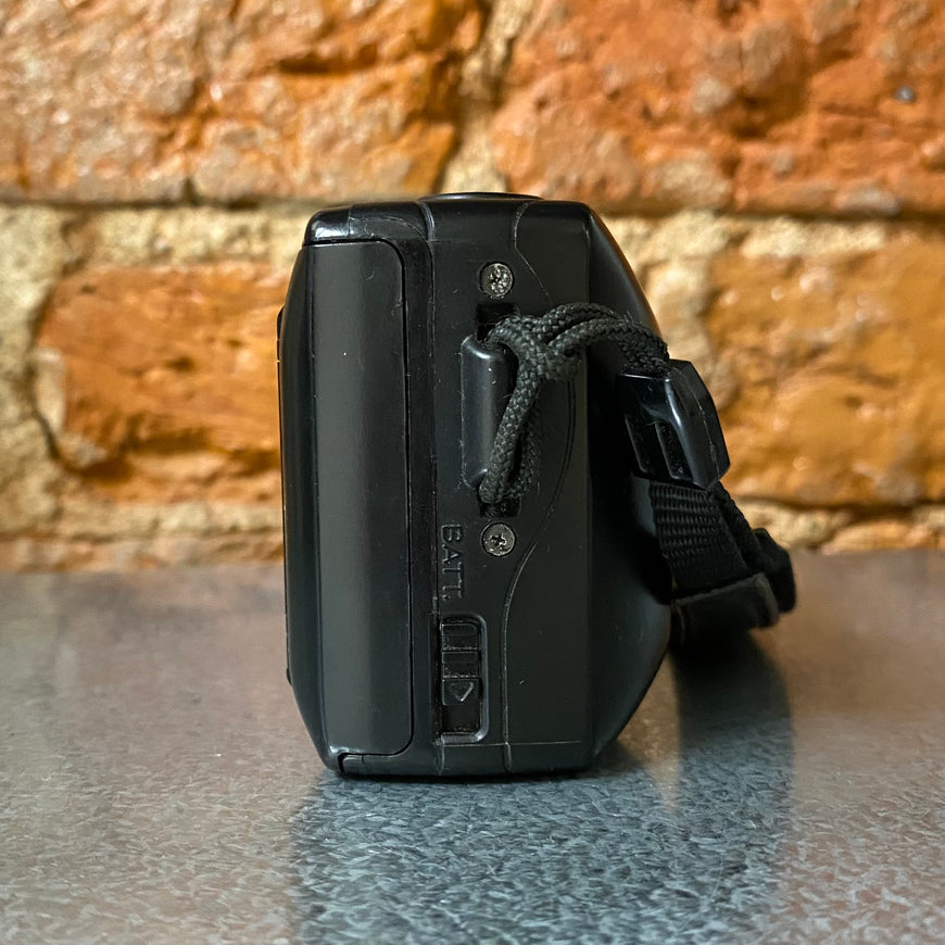 Yashica Minitec AF f 3.5 пленочный фотоаппарат
