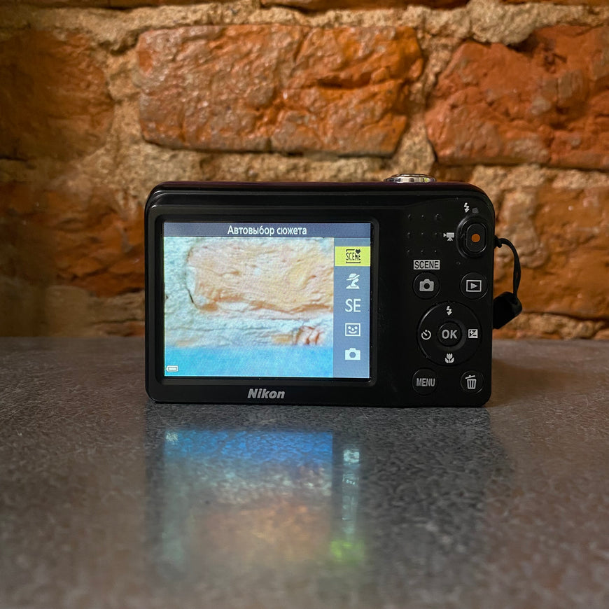 Nikon Coolpix L31 фиолетовый цифровой фотоаппарат