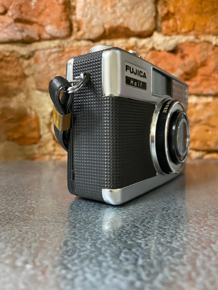 Fujica Half 2.8 полукадровый редкий пленочный фотоаппарат