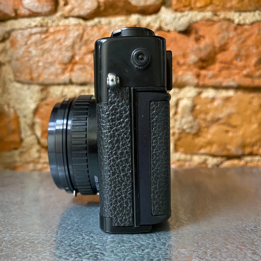 Minolta HI-MATIC E пленочный фотоаппарат дальномерный