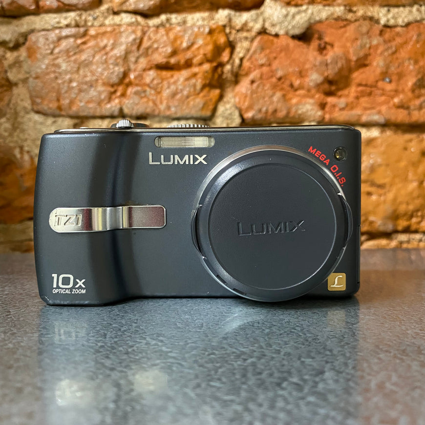 Panasonic DMC-TZ1 цифровой компакт отличная сохранность