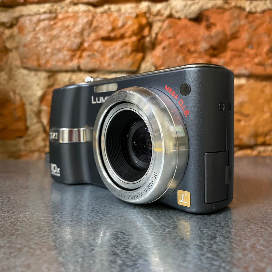 Panasonic DMC-TZ1 цифровой компакт отличная сохранность