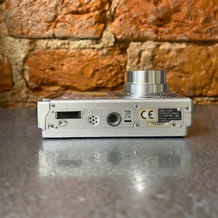 Sony Cyber-Shot DSC-W90 цифровой фотоаппарат