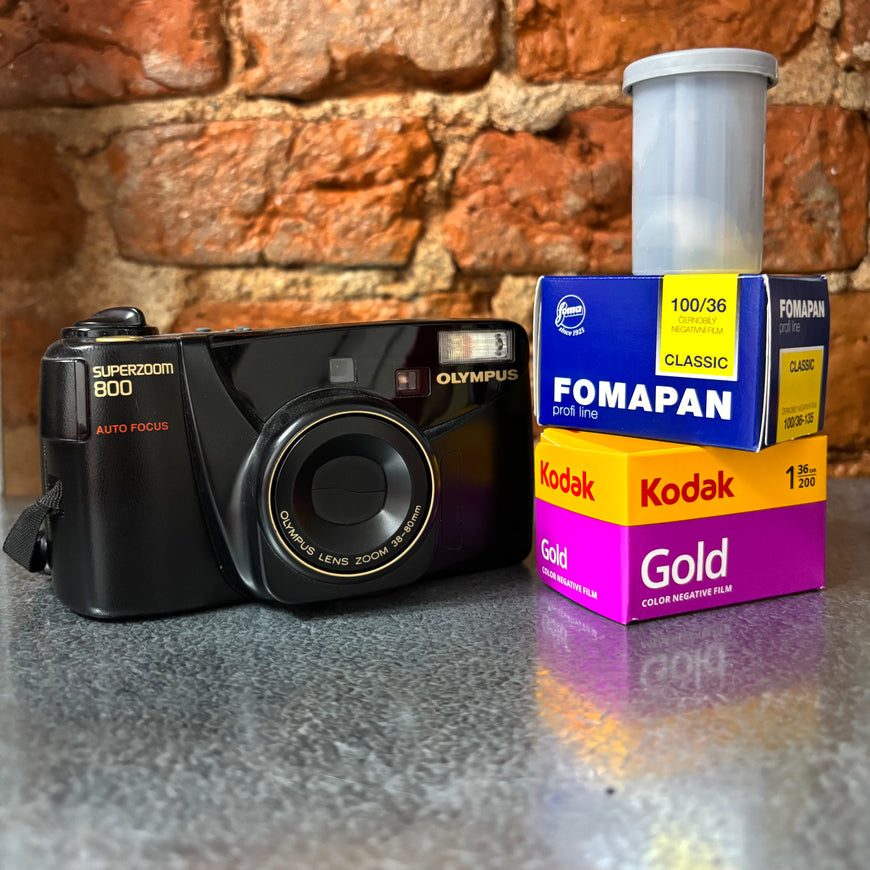 Olympus Superzoom 800 + 3 плёнки набор