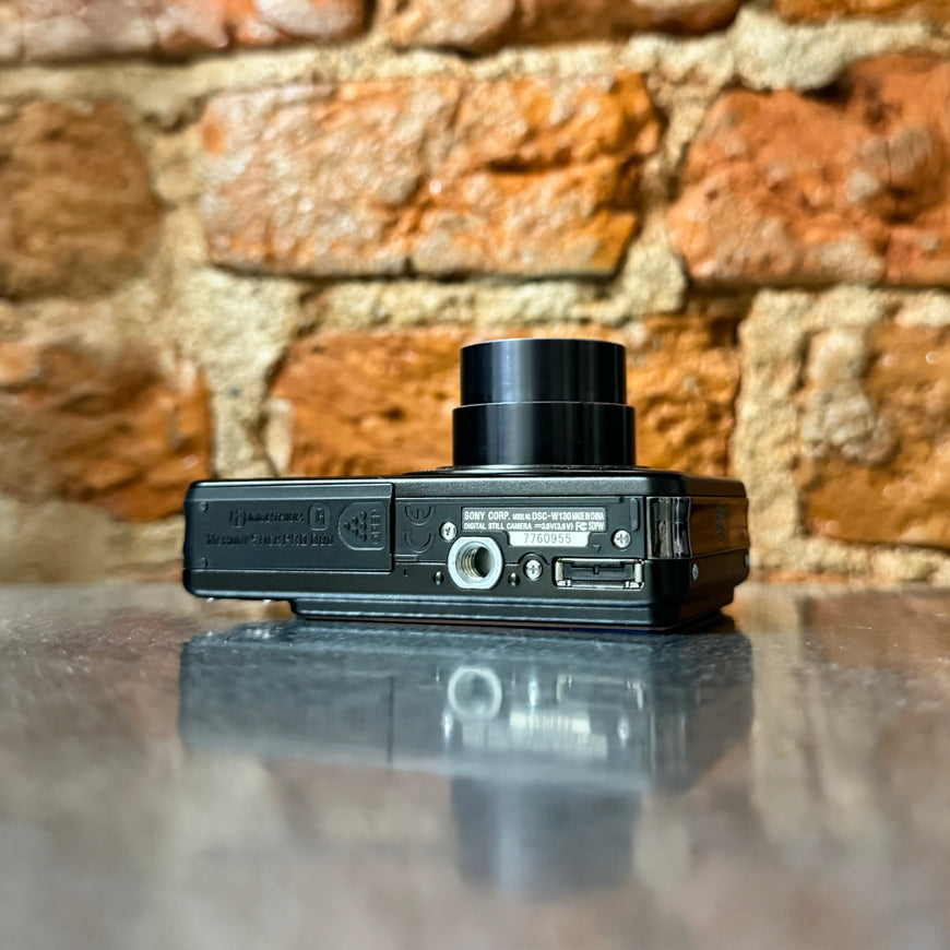 Sony Cyber-Shot DSC-W130 черный цифровой фотоаппарат