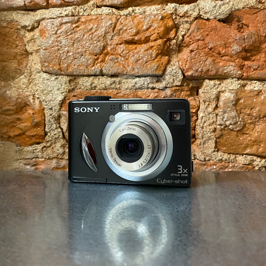 Sony Cyber-shot DSC-W15 цифровой фотоаппарат