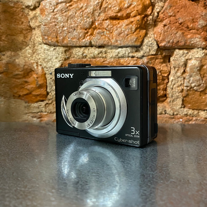 Sony Cyber-shot DSC-W15 цифровой фотоаппарат