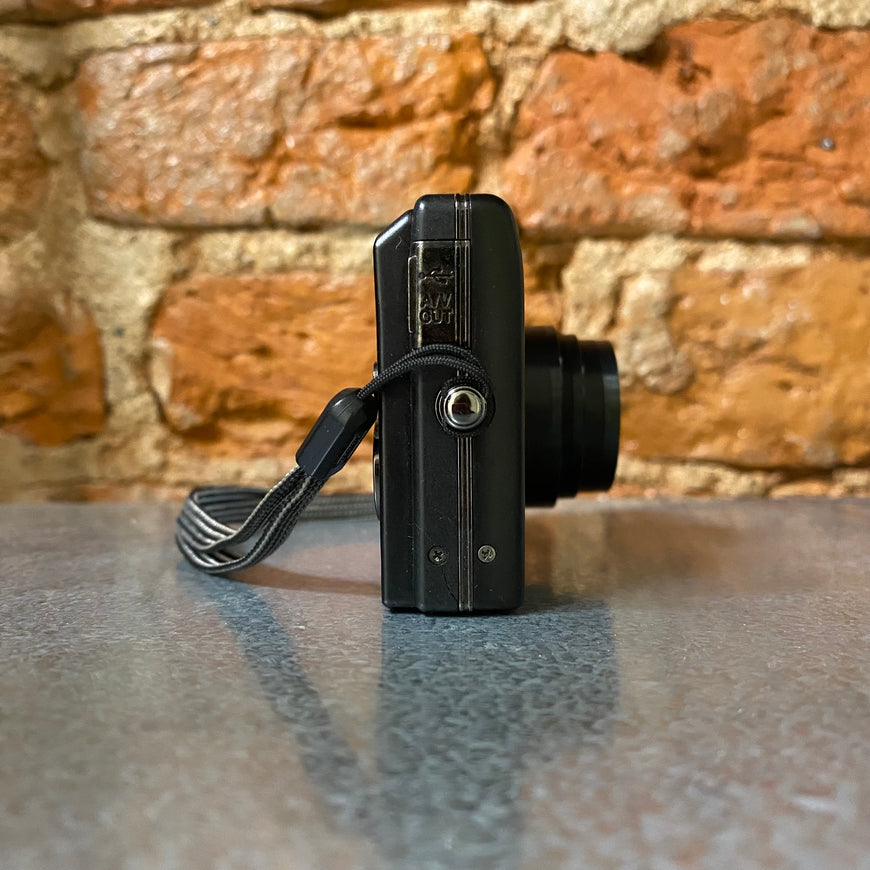 Nikon Coolpix S570 черный цифровой фотоаппарат