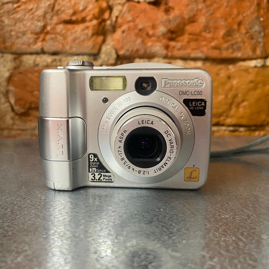 Panasonic Lumix DMC-LC50 цифровой фотоаппарат