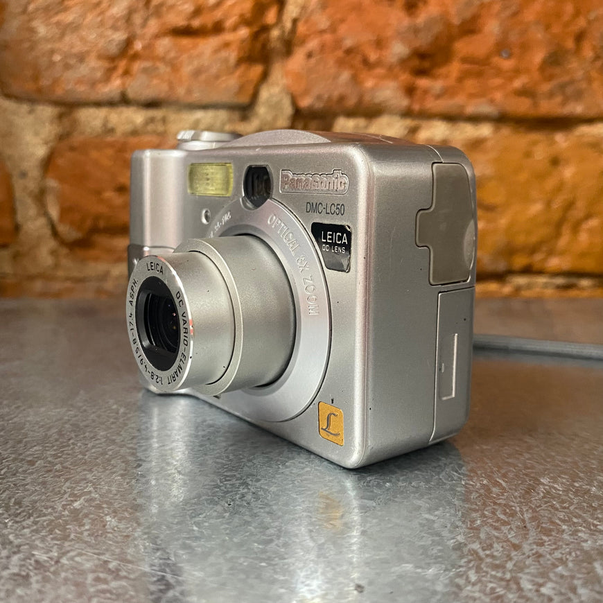 Panasonic Lumix DMC-LC50 цифровой фотоаппарат