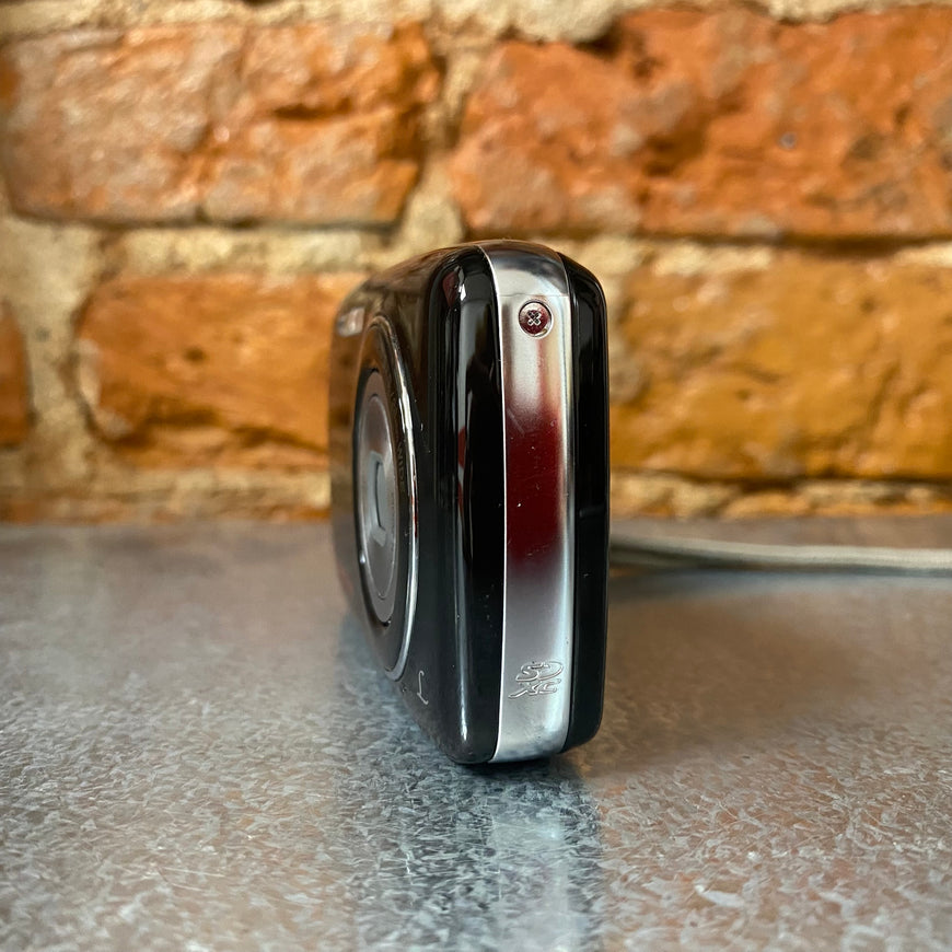 Panasonic Lumix DMC-S1 черный