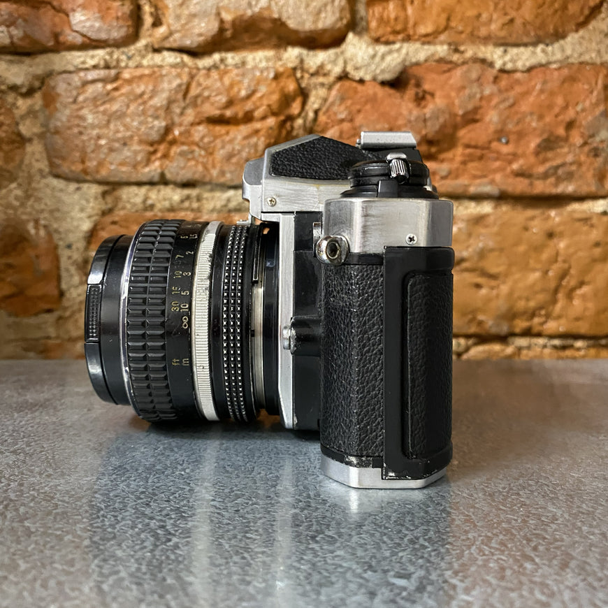 Nikon FM2 Nikkor 50 mm 1.4 зеркальный пленочный фотоаппарат