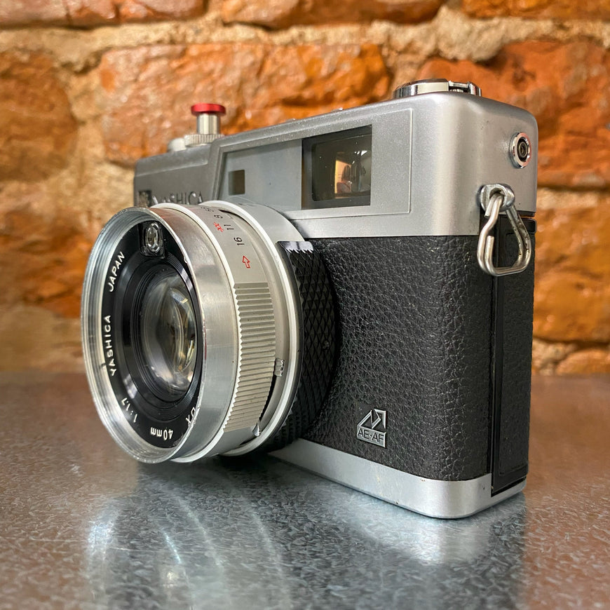 Yashica Electro 35 GX пленочный фотоаппарат