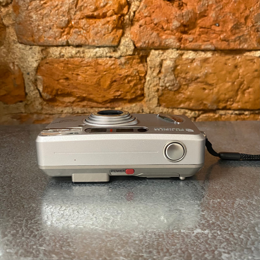 Fujifilm Zoom Date 1000 металлический пленочный фотоаппарат