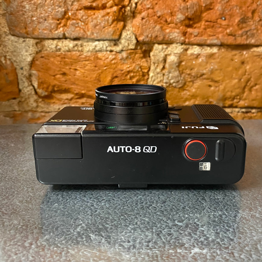 Fuji Auto-8 QD пленочный фотоаппарат