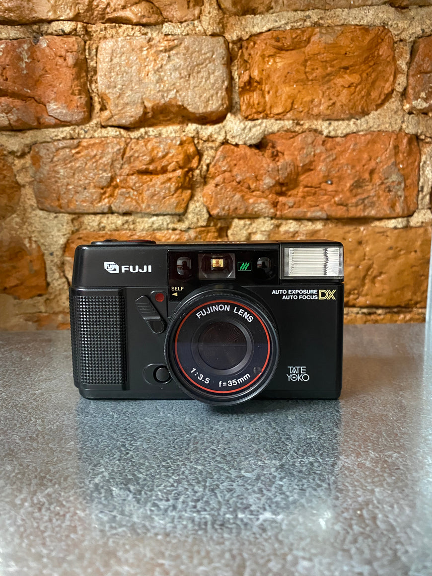 Fuji Auto-8 QD пленочный фотоаппарат