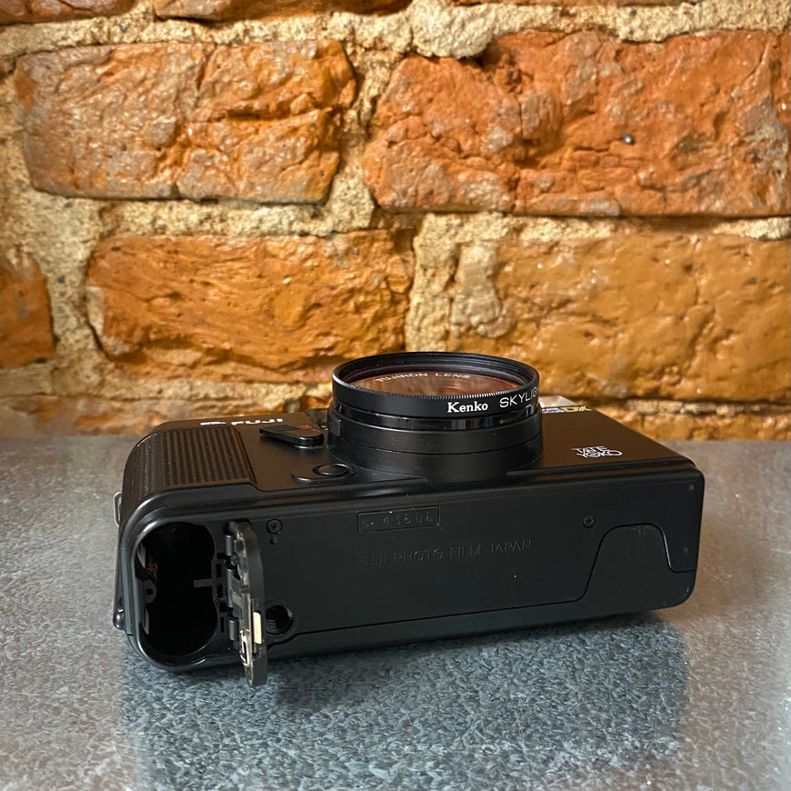 Fuji Auto-8 QD пленочный фотоаппарат