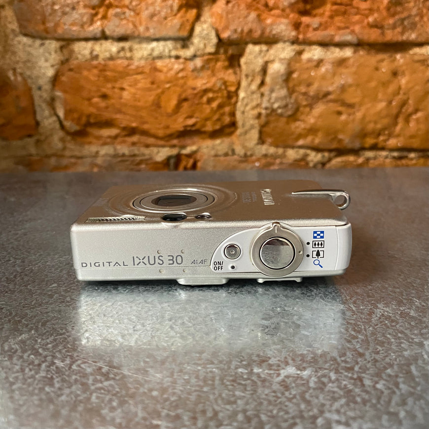 Canon IXUS 30 цифровой фотоаппарат