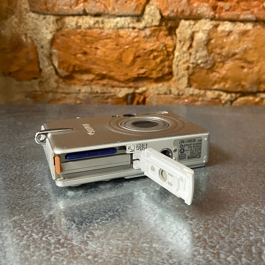 Canon IXUS 30 цифровой фотоаппарат