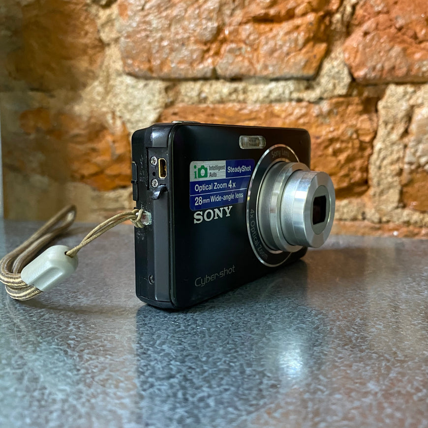 Sony Cyber-Shot DSC-W310 черный цифровой фотоаппарат
