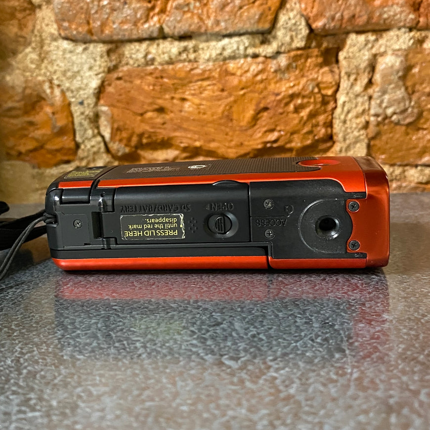 Panasonic SDR-SW20 хэндикэм видеокамера
