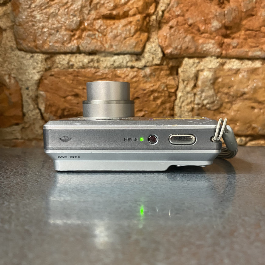 Sony Cyber-Shot DSC-S730 цифровой фотоаппарат