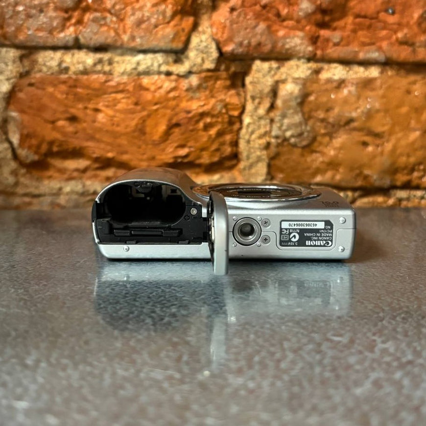 Canon PowerShot A810 серебро цифровой фотоаппарат