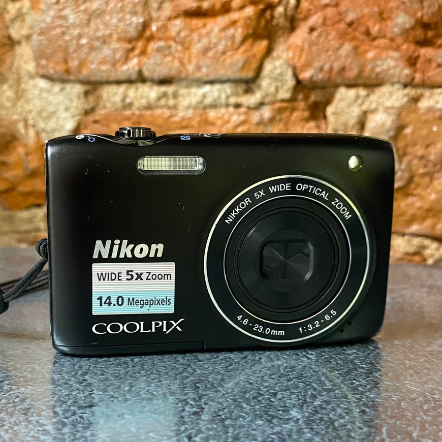Nikon Coolpix S3100 черный цифровой фотоаппарат