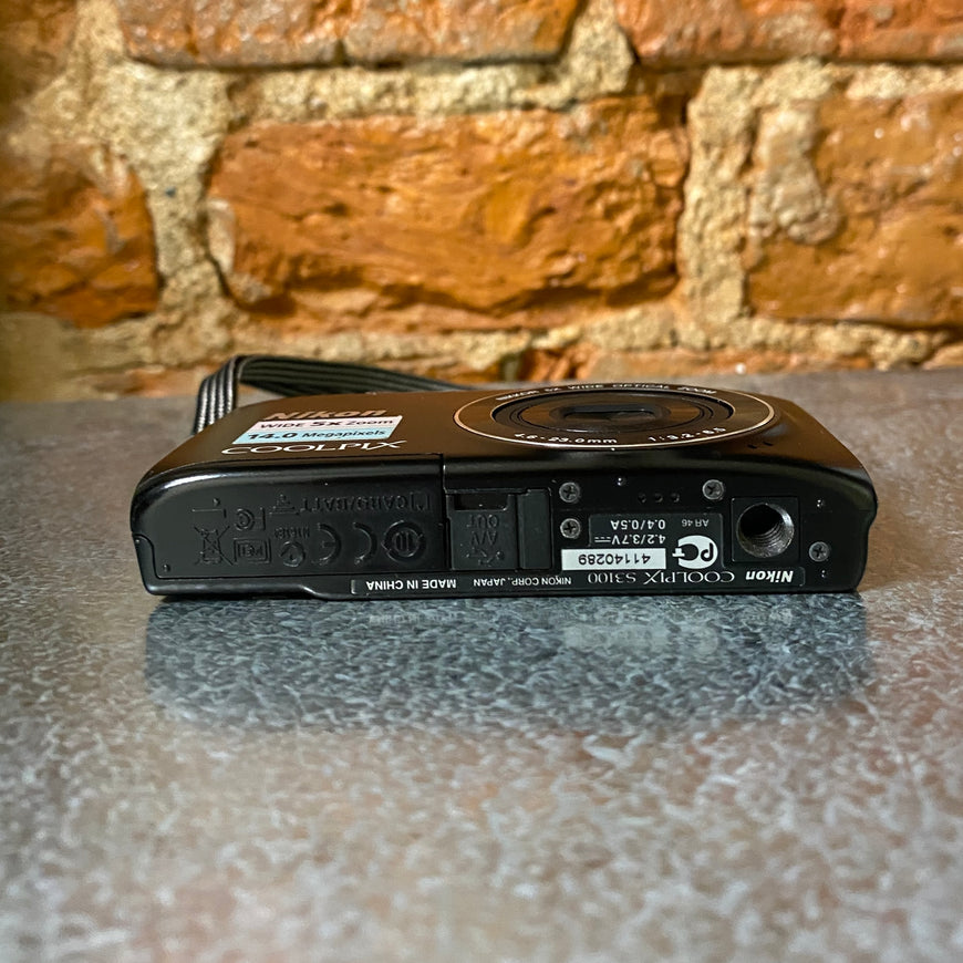 Nikon Coolpix S3100 черный цифровой фотоаппарат