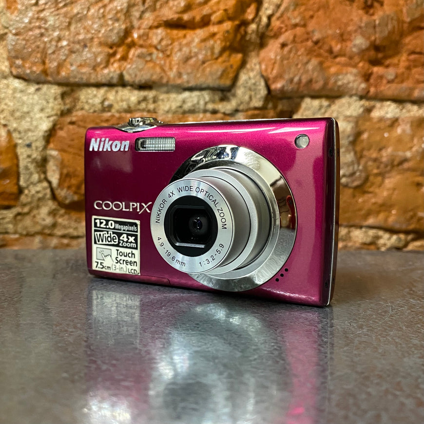 Nikon Coolpix S4000 малиновый цифровой фотоаппарат