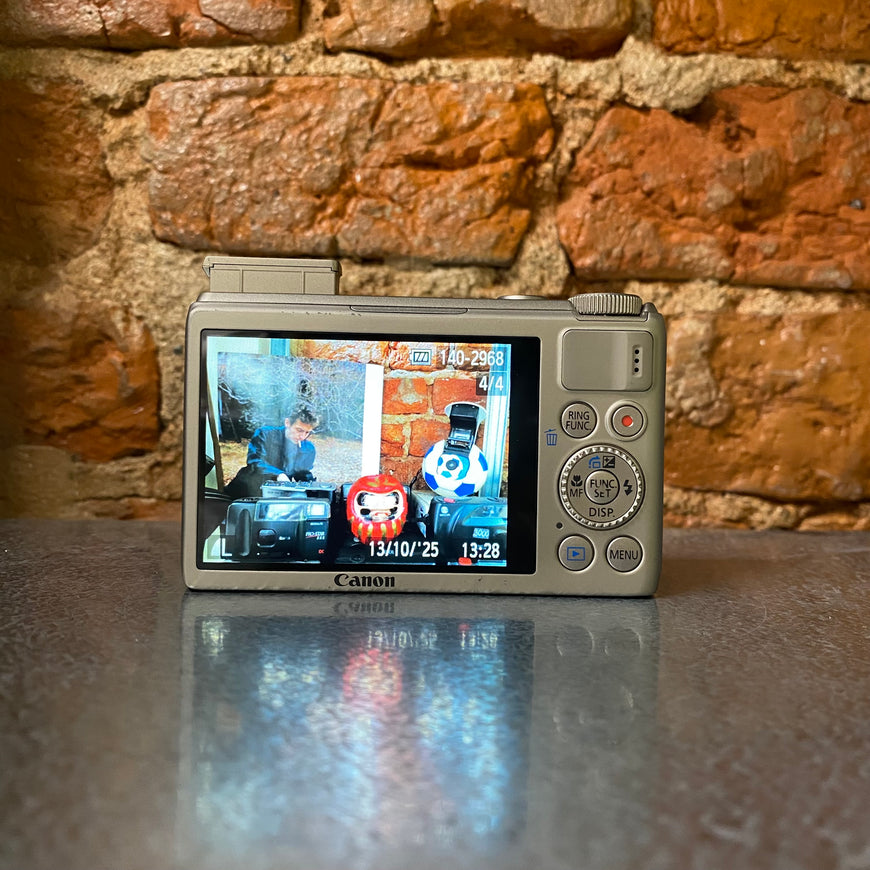 Canon PowerShot S100 полный комплект цифровой фотоаппарат