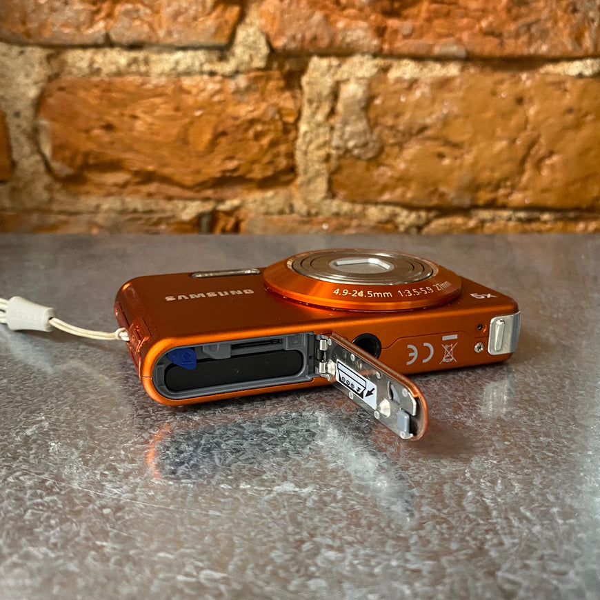 Samsung ST70 цифровой фотоаппарат оранжевый