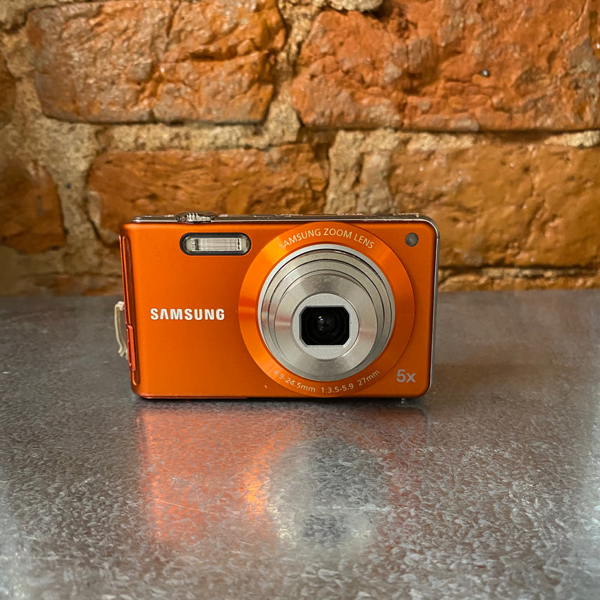 Samsung ST70 цифровой фотоаппарат оранжевый