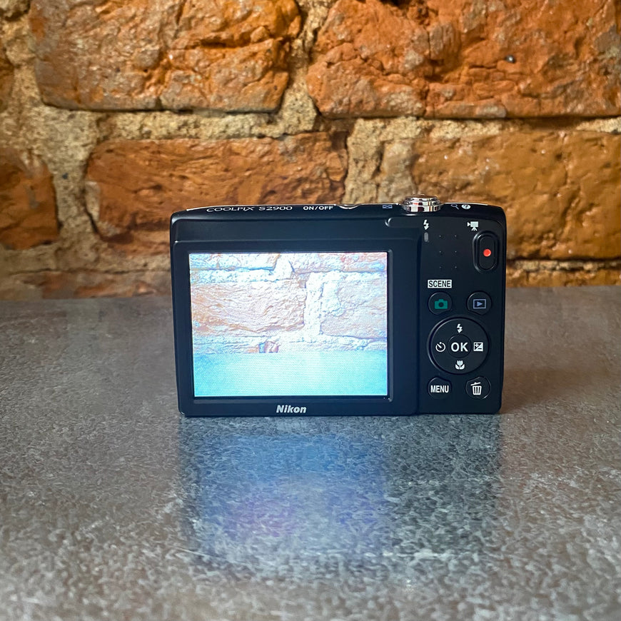 Nikon Coolpix S2900 черный цифровой