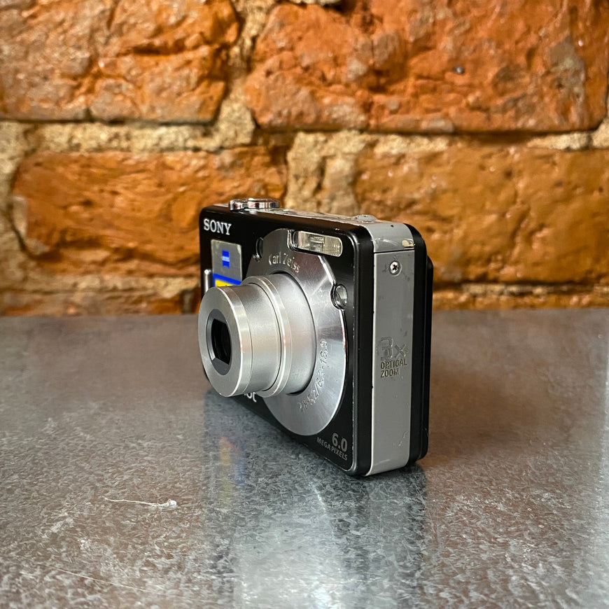 Sony Cyber-shot DSC-W50 цифровой фотоаппарат